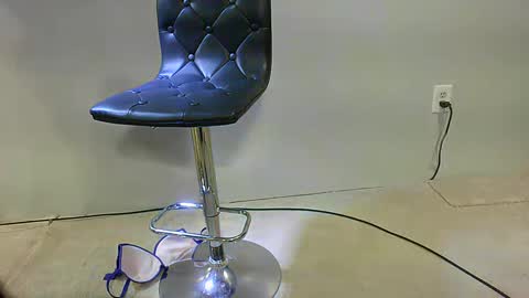 Snapshot of koshkabdsmoh chatting on 10, 12, 2024 More online show from 10, 12, 2024