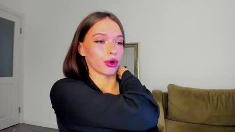 Snapshot of kossie_ chatting on 4, 11, 2025 kossie_ online show from 4, 11, 2025