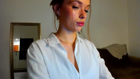 Snapshot of kossie_ chatting on 22, 11, 2025 kossie_ online show from 22, 11, 2025