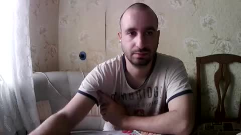Snapshot of kostua31 chatting on 23, 11, 2025 kvg-1994 online show from 23, 11, 2025