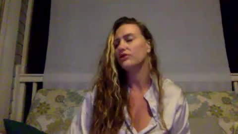 Snapshot of koyoteej chatting on 27, 1, 2025 koyoteej online show from 27, 1, 2025