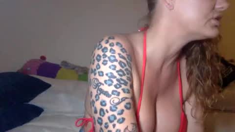 Snapshot of koyoteej chatting on 9, 3, 2025 koyoteej online show from 9, 3, 2025