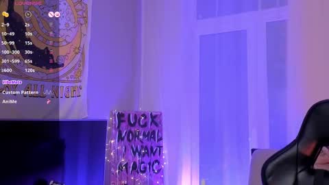 Jess online show from 2, 2, 2025