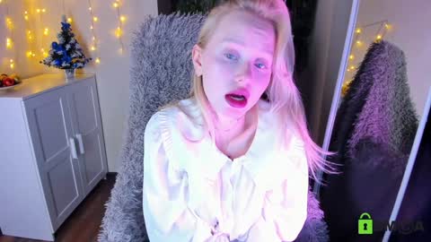 kris_grant online show from 27, 12, 2024