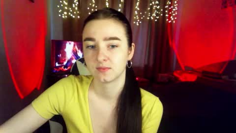 Snapshot of krisbadass chatting on 16, 11, 2025 Kris online show from 16, 11, 2025