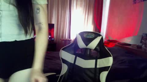 Snapshot of krisbadass chatting on 22, 11, 2025 Kris online show from 22, 11, 2025