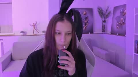 Snapshot of krisdoeil chatting on 9, 1, 2026 krisdoeil online show from 9, 1, 2026