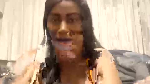 Snapshot of krissitoy chatting on 9, 11, 2025 Latoya Masturbar online show from 9, 11, 2025