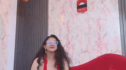 Snapshot of kristalvelvet chatting on 8, 1, 2026 kristalvelvet online show from 8, 1, 2026