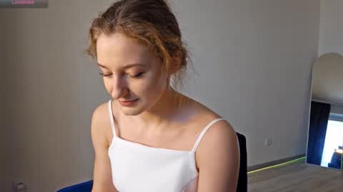 Snapshot of kristandaty chatting on 28, 2, 2026 kristandaty online show from 28, 2, 2026