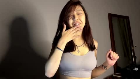 Snapshot of kristelbrigantino chatting on 16, 4, 2026 Kristen online show from 16, 4, 2026