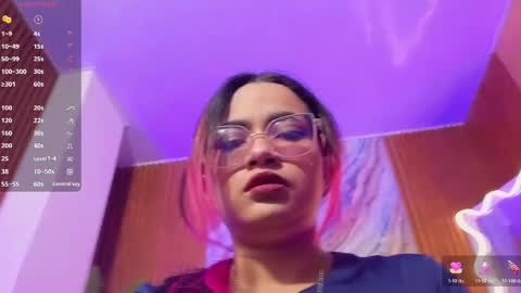Snapshot of kristen_tay chatting on 31, 5, 2026 kristen_tay online show from 31, 5, 2026