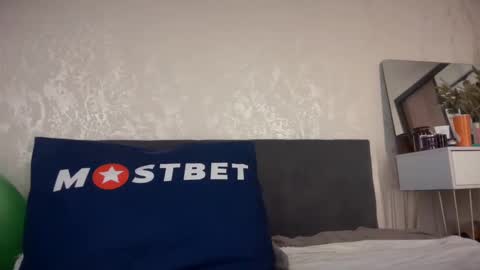 Snapshot of kristenflame chatting on 12, 1, 2025 KristenFlame online show from 12, 1, 2025