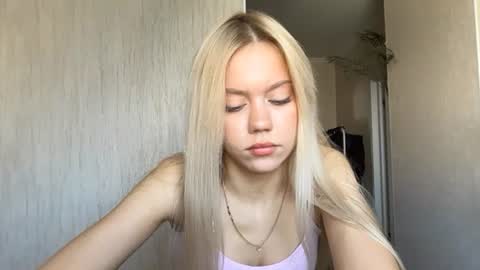 Snapshot of kristifelicien chatting on 3, 7, 2026 Blake online show from 3, 7, 2026