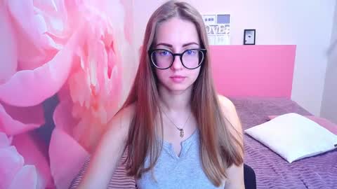 Kristina Adel online show from 30, 12, 2024