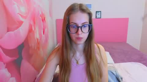 Kristina Adel online show from 22, 4, 2026