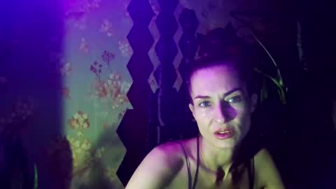 Kristina online show from 10, 2, 2025