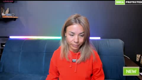 Snapshot of kristinasexyhot chatting on 1, 6, 2026 Muscle Queen online show from 1, 6, 2026