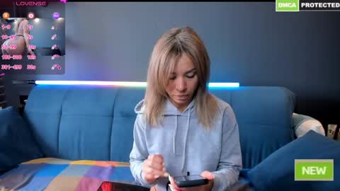 Snapshot of kristinasexyhot chatting on 2, 6, 2026 Muscle Queen online show from 2, 6, 2026