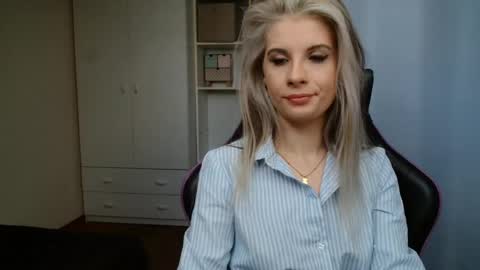 KristineAmore online show from 27, 5, 2026