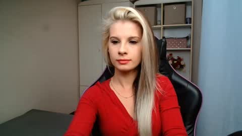 KristineAmore online show from 27, 7, 2026
