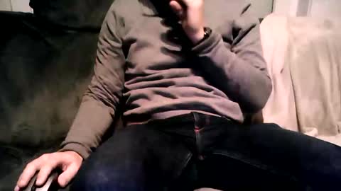 kristoffer220 online show from 1, 1, 2025