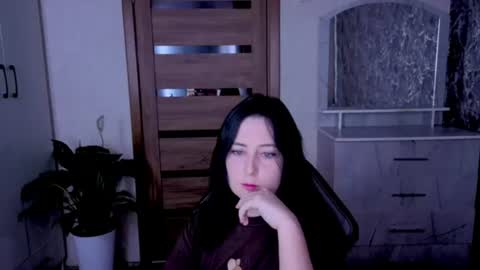 Snapshot of kristy_fran chatting on 7, 7, 2026 Kristy online show from 7, 7, 2026