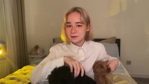 Kristy Nip slip shady  Best model on CB  online show from 12, 4, 2026