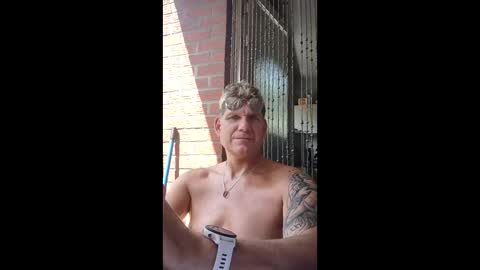 Snapshot of krisv80 chatting on 25, 5, 2026 krisv80 online show from 25, 5, 2026