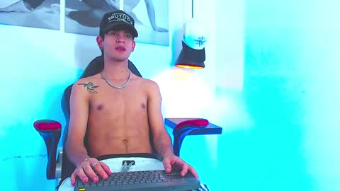 Snapshot of kroddy_sw chatting on 7, 1, 2025 justym online show from 7, 1, 2025