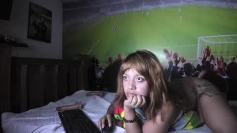 Snapshot of krokro350 chatting on 25, 1, 2025 cristal online show from 25, 1, 2025