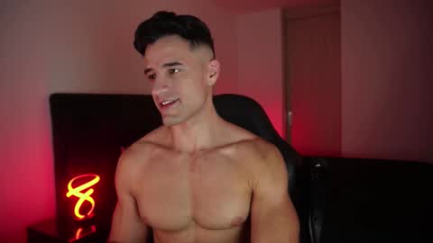 Snapshot of krops_ chatting on 26, 11, 2025 KROPS online show from 26, 11, 2025