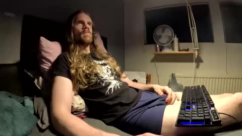 Krullz online show from 14, 12, 2025