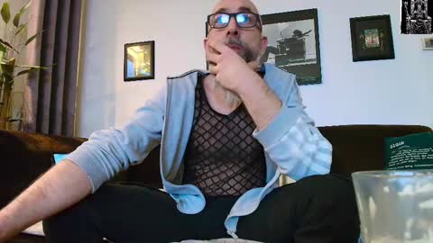 krummersaebel online show from 22, 2, 2025