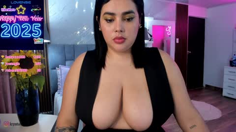 Snapshot of krysstal__ chatting on 3, 1, 2025 online show from 3, 1, 2025