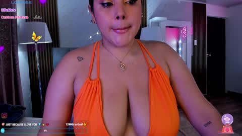 Snapshot of krysstal__ chatting on 3, 2, 2025 online show from 3, 2, 2025