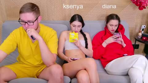 WebcamWhore online show from 20, 4, 2026