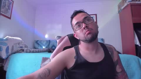 Snapshot of kssam772 chatting on 6, 10, 2025 Sam monitor de modelos independientes online show from 6, 10, 2025