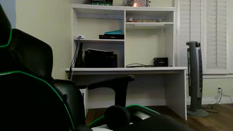 Snapshot of kt12369 chatting on 21, 1, 2025 Kevin online show from 21, 1, 2025