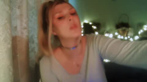 Snapshot of kudesnizza chatting on 23, 1, 2025 Annika MTF ts post -op online show from 23, 1, 2025