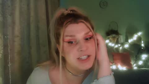 Snapshot of kudesnizza chatting on 30, 1, 2025 Annika MTF ts post -op online show from 30, 1, 2025