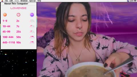 Krypto hethey online show from 5, 11, 2025