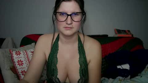 Snapshot of kunzitegoddess chatting on 1, 12, 2024 Samantha online show from 1, 12, 2024