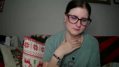 Snapshot of kunzitegoddess chatting on 8, 12, 2024 Samantha online show from 8, 12, 2024