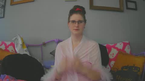 Snapshot of kunzitegoddess chatting on 27, 2, 2025 Samantha online show from 27, 2, 2025