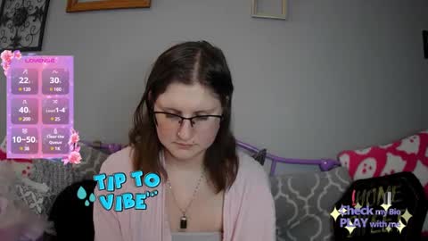 Snapshot of kunzitegoddess chatting on 5, 3, 2025 Samantha online show from 5, 3, 2025