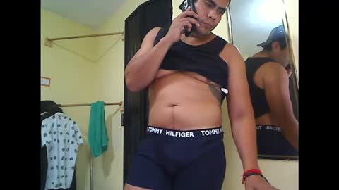 Snapshot of kushlozter chatting on 18, 10, 2025 kushlozter online show from 18, 10, 2025