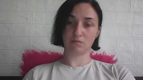 Snapshot of kusia032132 chatting on 8, 10, 2025 kusia032132 online show from 8, 10, 2025