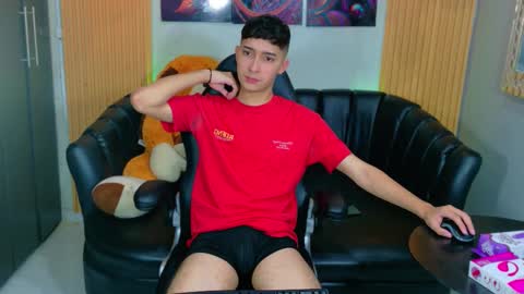 Snapshot of kygo_williams chatting on 22, 9, 2025 Kygo online show from 22, 9, 2025