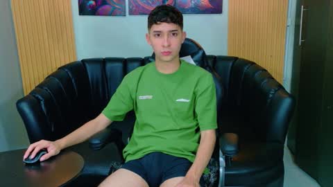 Snapshot of kygo_williams chatting on 19, 11, 2025 Kygo online show from 19, 11, 2025